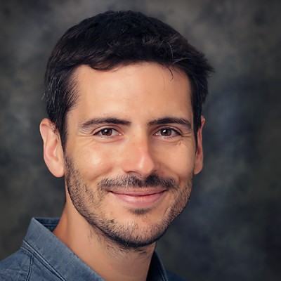 Maxime Gonzalez, Unite